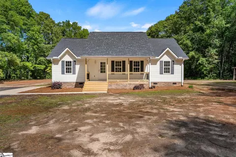 Exterior - 131 Lockaby Rd, Pelzer, SC 29669 photo 2 of 11