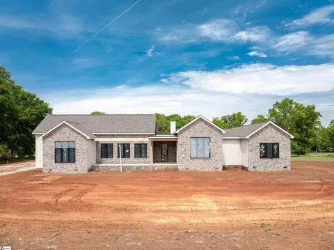 774 Garrison Rd, Pelzer, SC 29669