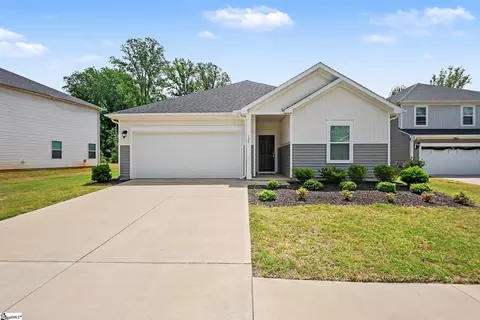 127 Mainsail Way, Spartanburg, SC 29306