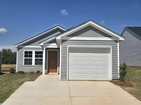 162 Cloverfield Ln, Spartanburg, SC 29303