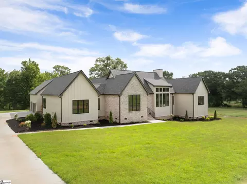 Exterior - 778 Garrison Rd, Pelzer, SC 29669 photo 2 of 9