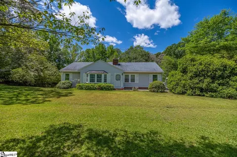 10676 Augusta Rd, Belton, SC 29627