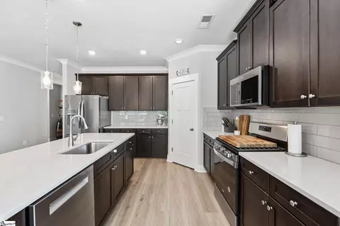 Kitchen - 2028 Bonsell Ct, Greer, SC 29651 photo 2 of 2