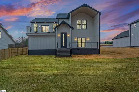 319 Hunts Bridge Rd, Greenville, SC 29617
