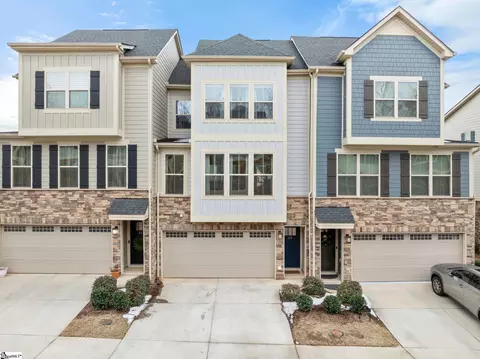 23 Questover Dr, Greenville, SC 29607