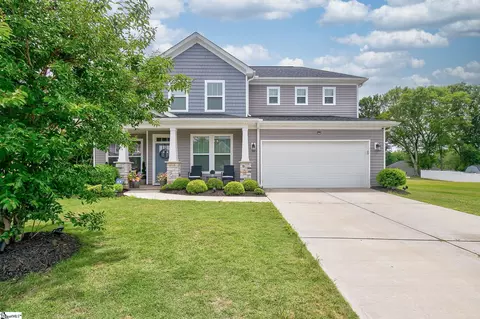 604 Oak Hill Ln, Belton, SC 29627