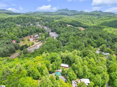View/Area - 189 Friendly Cir, Saluda, NC 28773 photo 4 of 6