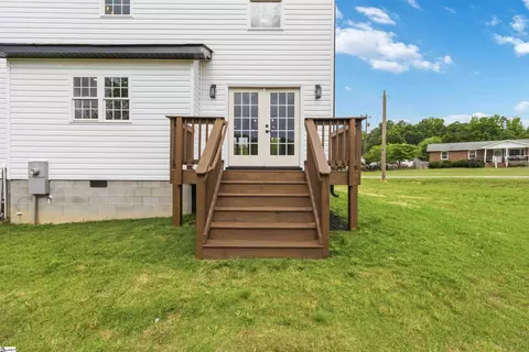 Exterior - 305 Tribble St, Honea Path, SC 29654 photo 6 of 7