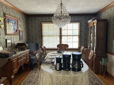 Dining - 112 Arnold Rd, Pelzer, SC 29669 photo 1 of 2