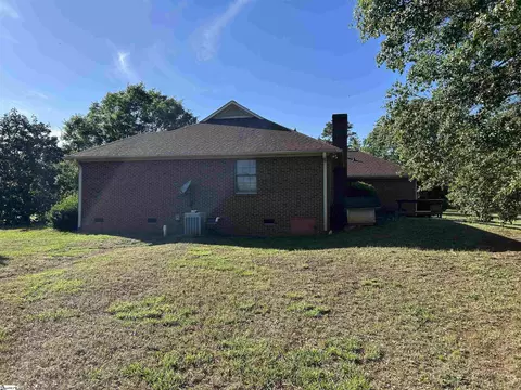 Exterior - 112 Arnold Rd, Pelzer, SC 29669 photo 2 of 12