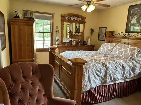 Bedroom - 112 Arnold Rd, Pelzer, SC 29669 photo 5 of 5