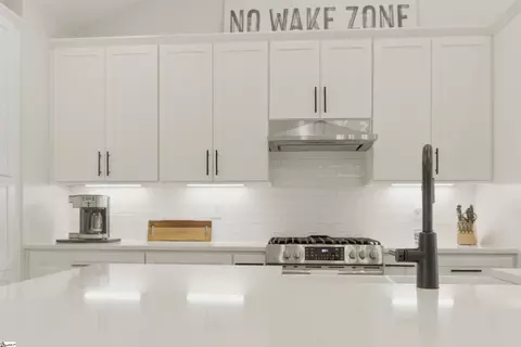 Kitchen - 360 Topsail Dr, Waterloo, SC 29384 photo 3 of 3