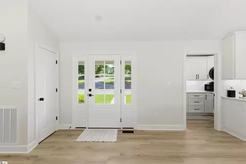 Entry Way - 360 Topsail Dr, Waterloo, SC 29384 photo 1 of 2