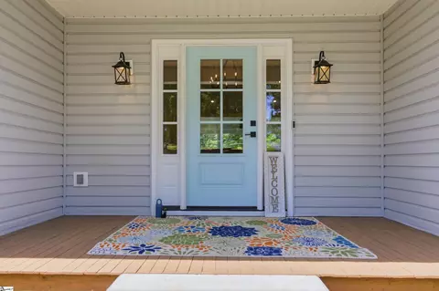 Exterior - 360 Topsail Dr, Waterloo, SC 29384 photo 2 of 4