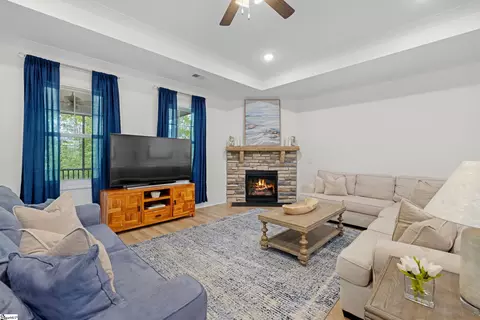 Living - 209 Eagles View Dr, Seneca, SC 29678 photo 1 of 2