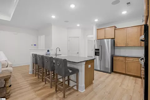 Kitchen - 209 Eagles View Dr, Seneca, SC 29678 photo 3 of 7