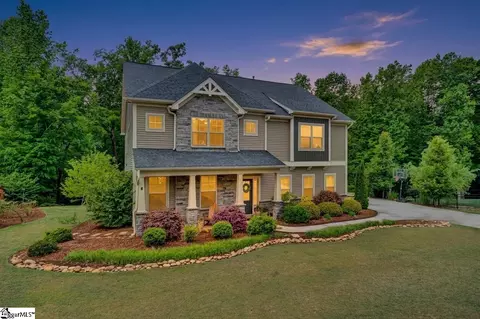 306 Avendell Dr, Easley, SC 29642