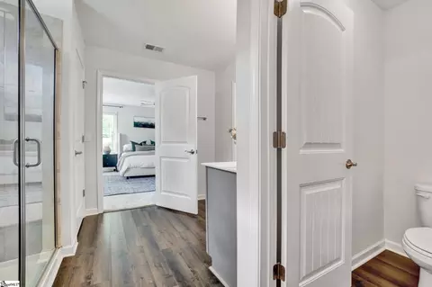 Entry Way - 306 Avendell Dr, Easley, SC 29642 photo 4 of 8
