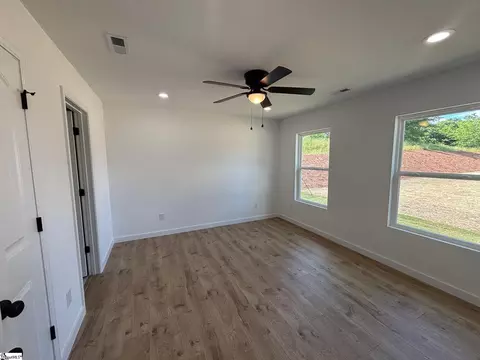 Bedroom - 145 Carson Cir, Chesnee, SC 29323 photo 2 of 3