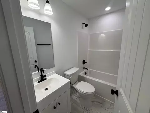 Bath - 145 Carson Cir, Chesnee, SC 29323 photo 3 of 3