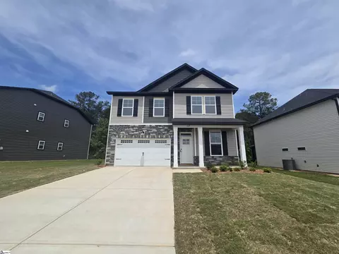 339 E Pyrenees Dr #LOT 137, Wellford, SC 29385