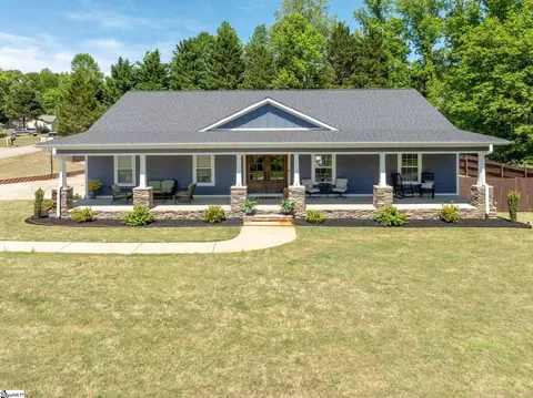 102 Ginko Rdg, Pickens, SC 29671