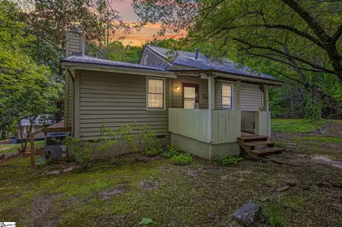 Exterior - 437 435 West Gate Rd, Pickens, SC 29671 photo 4 of 13
