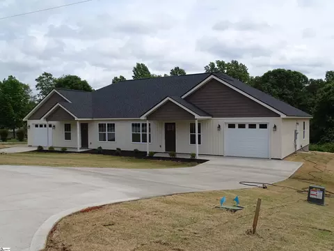 250254 Brewton Rd, Spartanburg, SC 29301