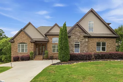 114 Birch River Rd, Greenville, SC 29611