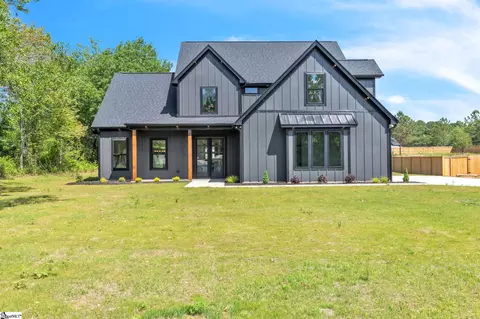 150 Babb Rd, Campobello, SC 29322