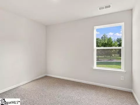 Bedroom - 1216 Golf Dr, Roebuck, SC 29376 photo 3 of 7