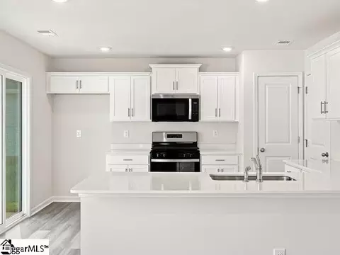 Kitchen - 1216 Golf Dr, Roebuck, SC 29376 photo 1 of 7