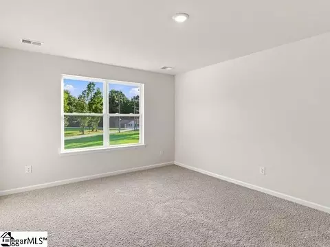 Bedroom - 1216 Golf Dr, Roebuck, SC 29376 photo 5 of 7