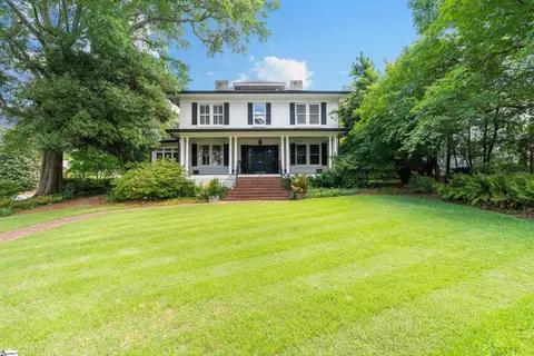 303 Mcdaniel Ave, Greenville, SC 29601