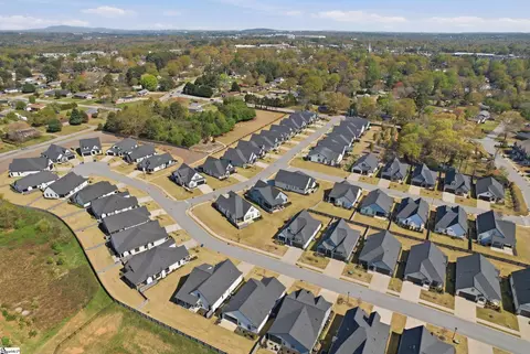 View/Area - 103 Ridan Rd, Mauldin, SC 29662 photo 5 of 6