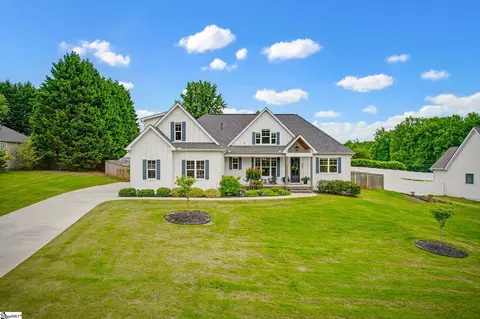 741 Brookdale Dr, Greer, SC 29651