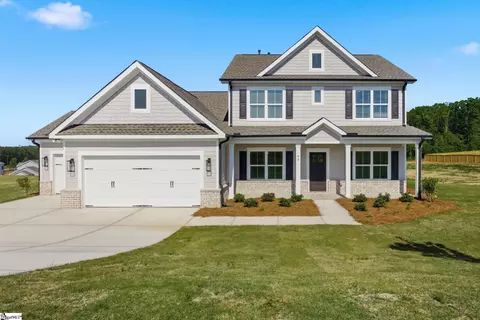 93 Boggs Rd, Pelzer, SC 29669