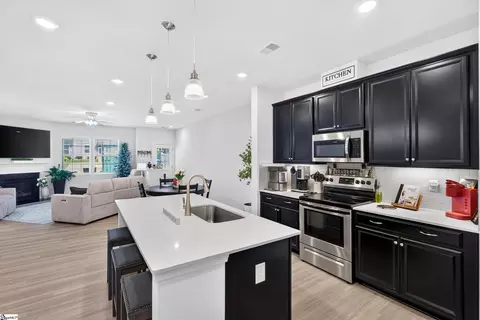 Kitchen - 14 Leander Dr, Greer, SC 29651 photo 5 of 5