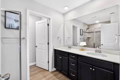 Bath - 14 Leander Dr, Greer, SC 29651 photo 2 of 2