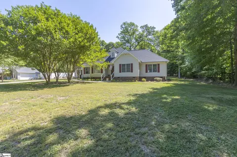 151 Hannah Cir, Anderson, SC 29621