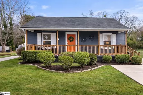 44 Dorsey Blvd, Greenville, SC 29611
