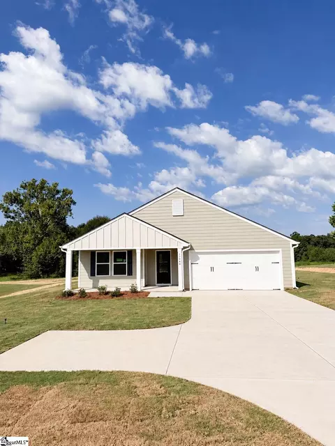 17964 Hwy 101 S, Gray Court, SC 29645