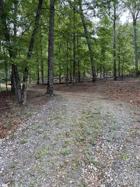 1321 Carolina Country Club Rd, Spartanburg, SC 29302