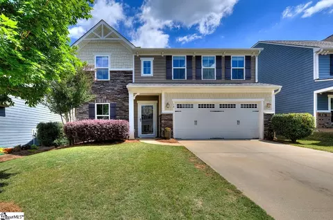 14 Dauphine Way, Greer, SC 29650