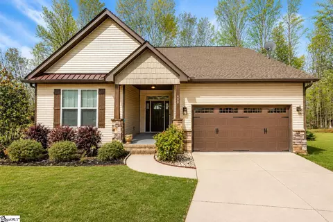 409 Trillium Creek Ct, Travelers Rest, SC 29690