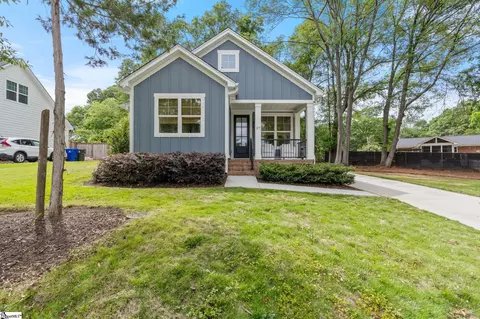 27 Sycamore Dr, Greenville, SC 29607
