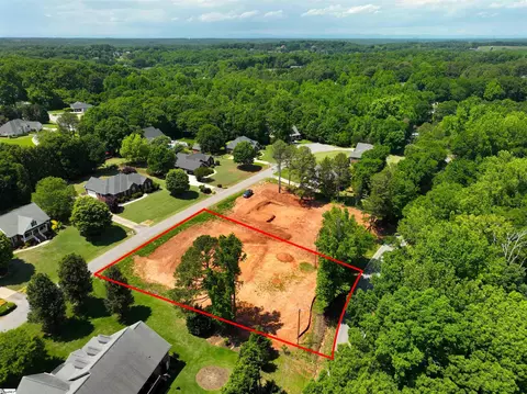 108 Pinion Ln, Anderson, SC 29621