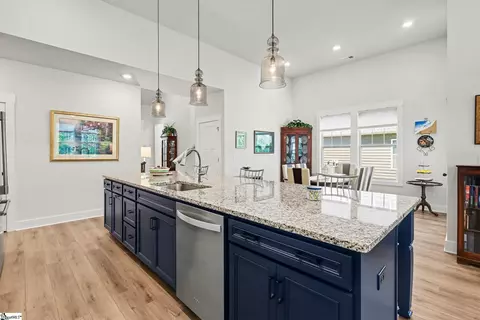 Kitchen - 133 Ridgeline Row, Central, SC 29630 photo 5 of 6