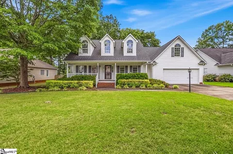 614 Tillman Ct, Roebuck, SC 29376
