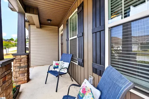 Exterior - 541 Chantry Ln, Moore, SC 29369 photo 3 of 6